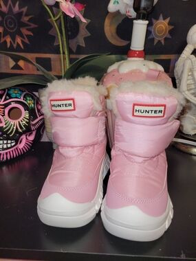 Hunter Pink Faux-Fur Lined Kids Winter Boots Children Unisex Boots Hunter Nwt